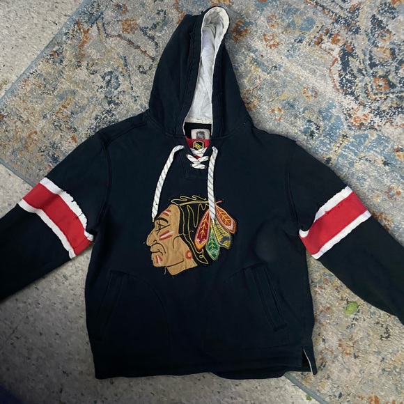 CCM Chicago Blackhawks vintage patch hoodie - Picture 1 of 3